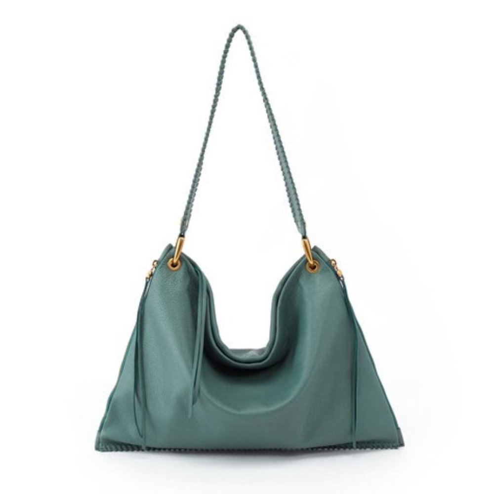 ISO - Does anyone know the details on this bag?